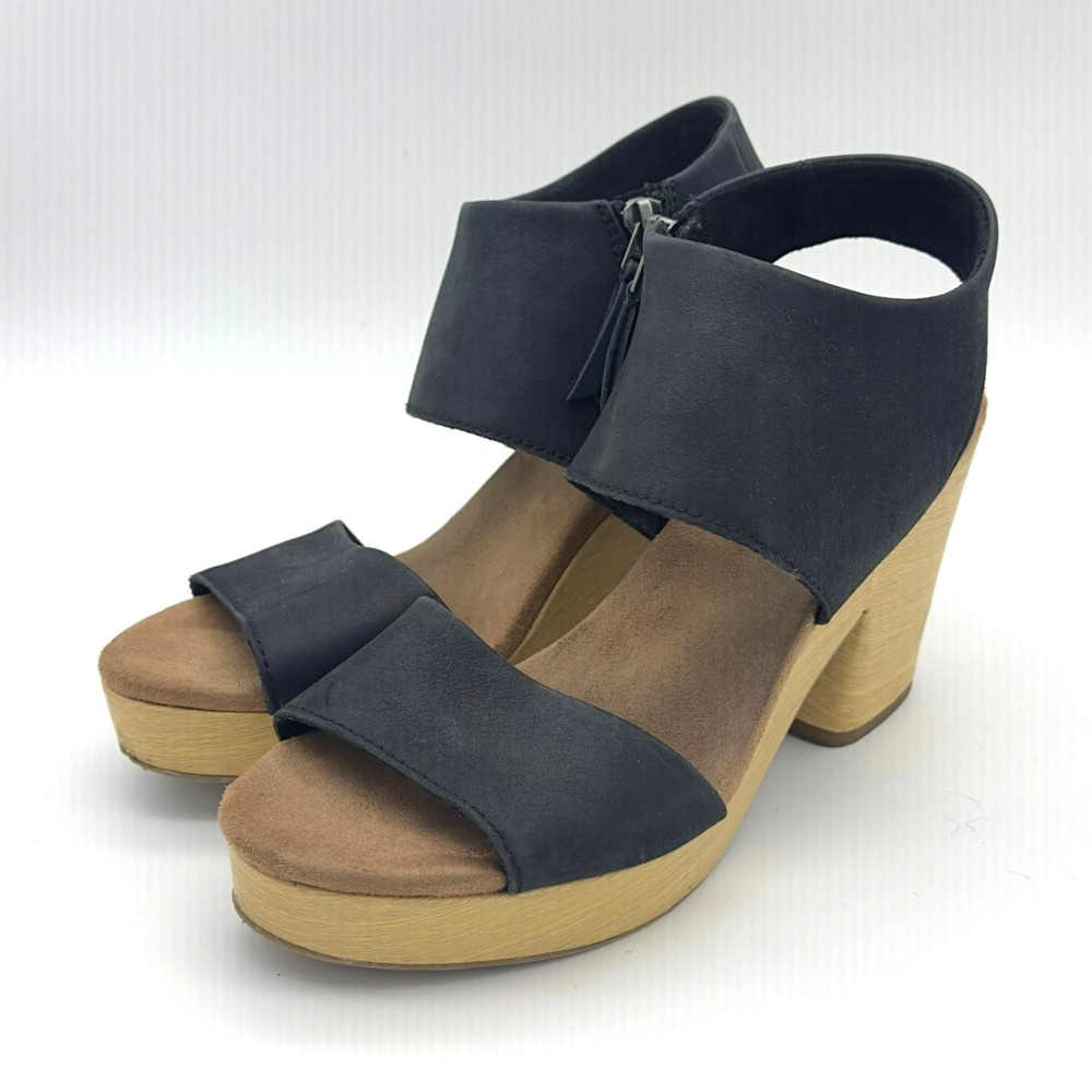 TOMS Majorca Cutout Sandals Black Sueded Wood Heel Size 8 Boho Club Festival